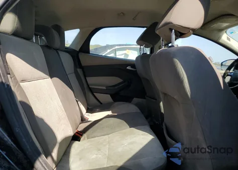 2014 Ford Focus Se z USA, uszkodzony, nr VIN 1FADP3K20EL192500